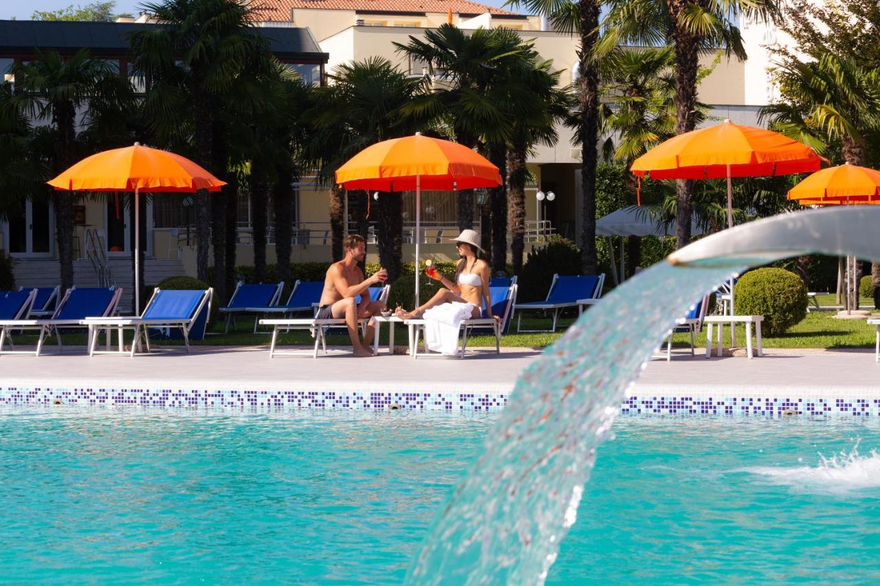 Hotel Savoia Thermae & Spa (Adults Only) 아바노테르메 외부 사진