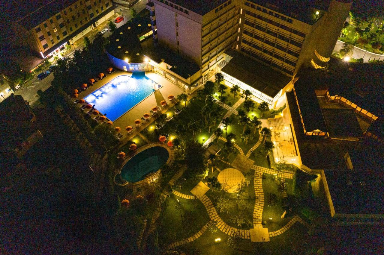 Hotel Savoia Thermae & Spa (Adults Only) 아바노테르메 외부 사진