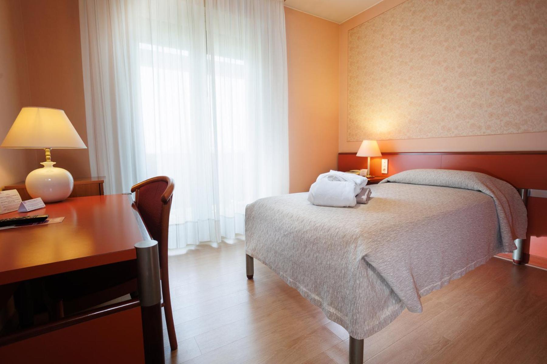 Hotel Savoia Thermae & Spa (Adults Only) 아바노테르메 외부 사진
